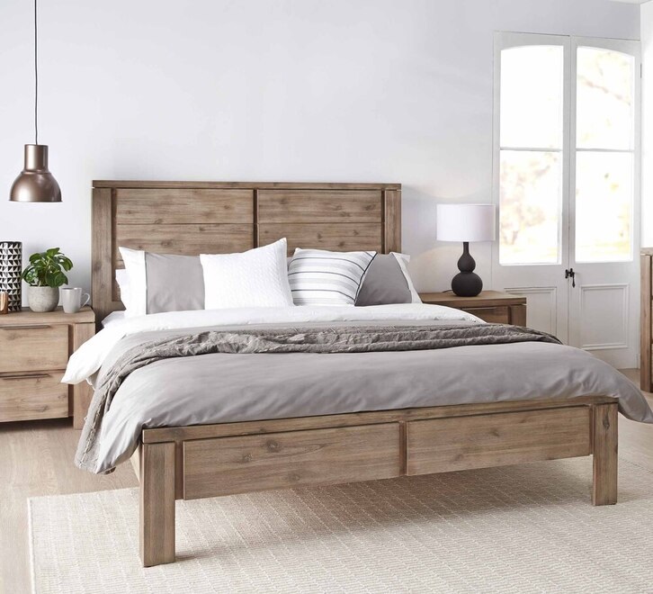 Toronto Queen Bed R4K Better Than Rental